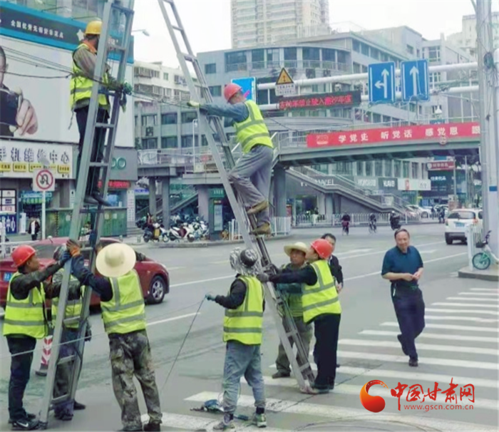 西固區(qū)城市管理局開展建筑工地專項整治